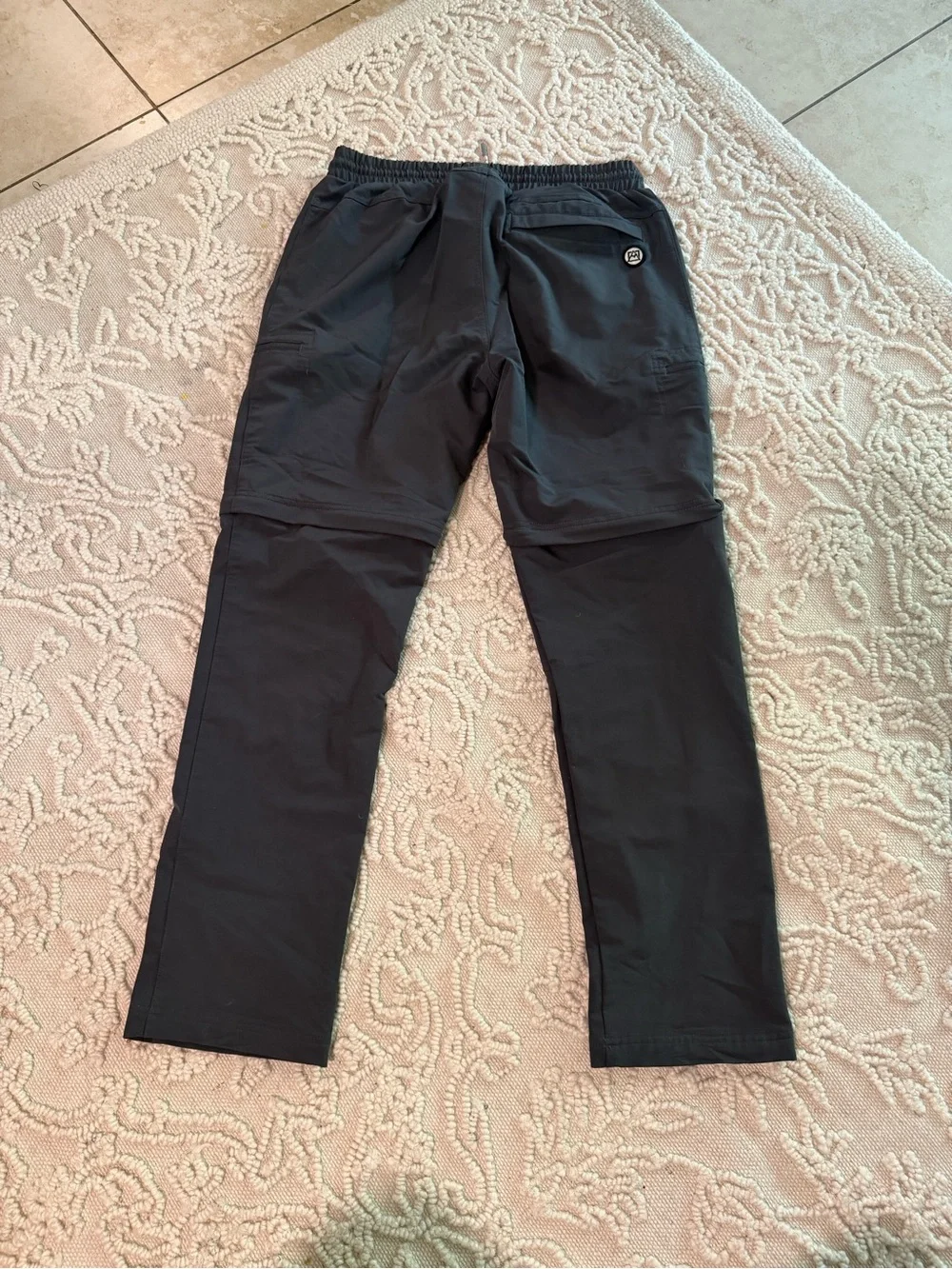 Avalanche men’s Black dry fit Pants to shorts